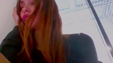 Snapshot of your_ameliaa chatting on June 2026 12:51:02 PM Amelia online show from June 2026 12:51:02 PM