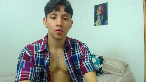 Snapshot of your_boy_hot chatting on May 2026 11:40:02 AM your boy online show from May 2026 11:40:02 AM