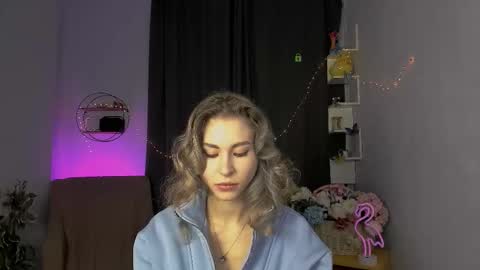 your bunny12 online show from November 2025 08:02:02 AM