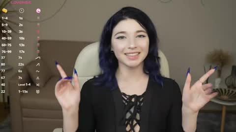 Lina online show from February 2025 12:44:02 PM