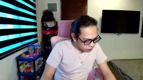 your_dreamgirlxxx69 online show from February 2026 06:58:01 AM