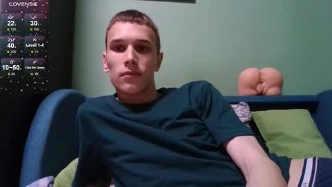 Snapshot of your_honeyy chatting on November 2025 08:23:02 PM Mark online show from November 2025 08:23:02 PM