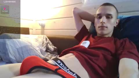 Snapshot of your_honeyy chatting on March 2026 03:18:01 PM Mark online show from March 2026 03:18:01 PM