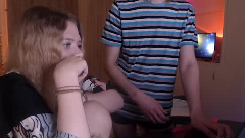 Snapshot of your_horny_friends chatting on February 2025 08:35:02 PM Your Horny Friends online show from February 2025 08:35:02 PM