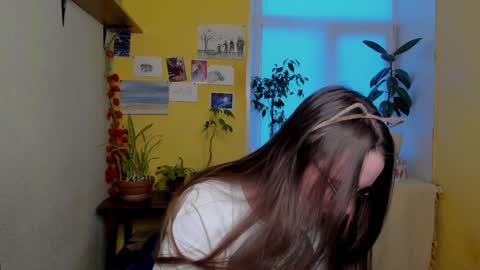 Snapshot of your_leslie chatting on December 2024 12:31:01 PM Leslie online show from December 2024 12:31:01 PM