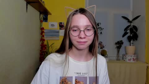 Snapshot of your_leslie chatting on December 2024 03:35:01 PM Leslie online show from December 2024 03:35:01 PM