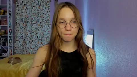 Snapshot of your_leslie chatting on February 2025 04:26:01 PM Leslie online show from February 2025 04:26:01 PM