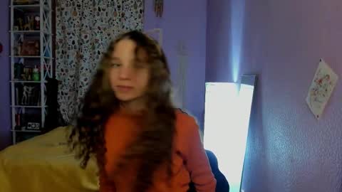 Snapshot of your_leslie chatting on September 2025 09:49:02 PM Leslie online show from September 2025 09:49:02 PM