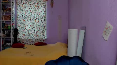 Snapshot of your_leslie chatting on September 2025 01:35:01 PM Leslie online show from September 2025 01:35:01 PM