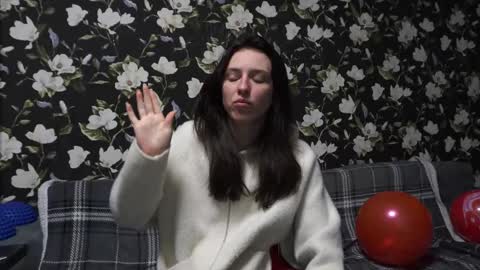 Meri  online show from February 2025 10:09:02 PM