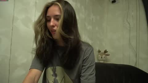 Snapshot of your_little_flexible_girl chatting on May 2026 08:58:02 PM Meri online show from May 2026 08:58:02 PM