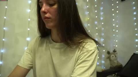 Snapshot of your_little_flexible_girl chatting on June 2026 08:00:02 PM Meri online show from June 2026 08:00:02 PM