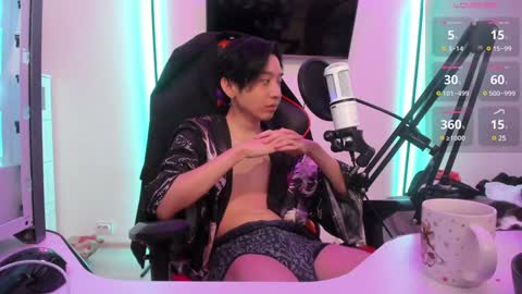 Han   online show from December 2024 08:55:02 PM