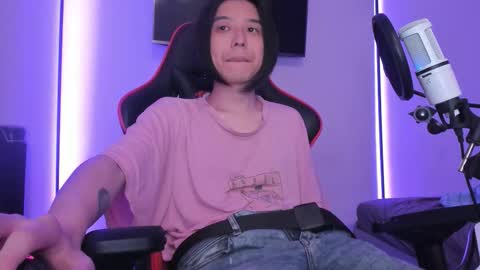 Han   online show from September 2025 02:33:01 AM