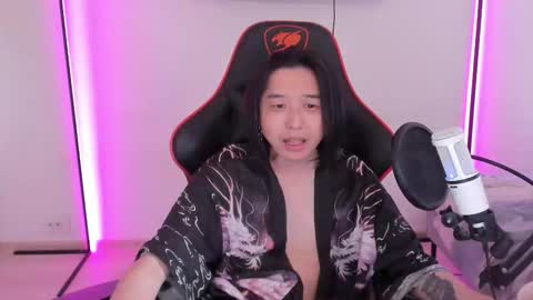 Han   online show from October 2025 11:18:02 AM