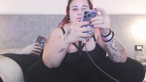 Snapshot of your_love_daddy chatting on January 2025 10:59:01 PM your_love_daddy online show from January 2025 10:59:01 PM