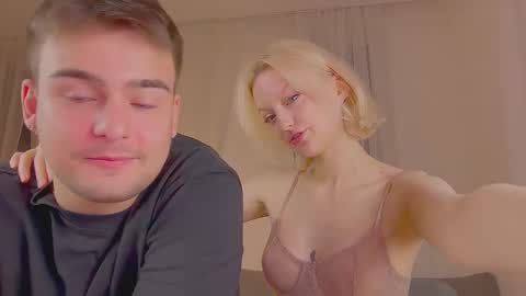 your_molly_mark online show from September 2025 04:23:02 PM