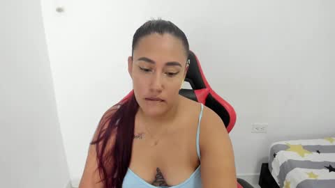 Snapshot of your_naughty_girl_x chatting on February 2025 03:09:02 AM EMILY independent model online show from February 2025 03:09:02 AM