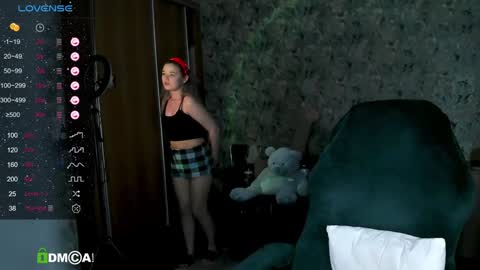 Molly online show from February 2025 10:59:01 AM