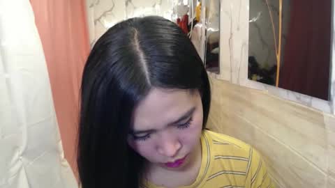 your_twinkletoes18 online show from February 2026 07:32:02 PM