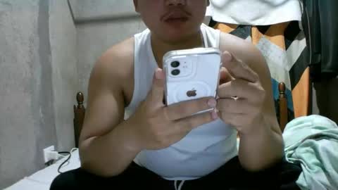 yourasian_lover29 online show from April 2026 01:01:01 PM