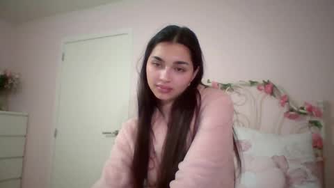 Snapshot of yourbella37 chatting on May 2026 07:54:02 PM yourbella37 online show from May 2026 07:54:02 PM