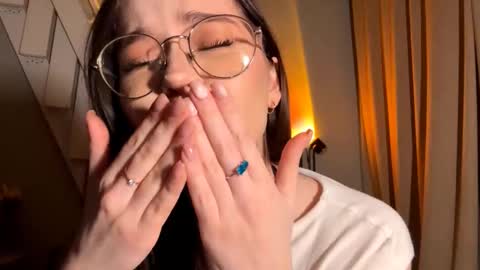 Elsa online show from March 2026 04:42:01 PM