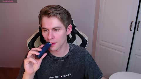 Billy online show from May 2026 01:03:02 AM