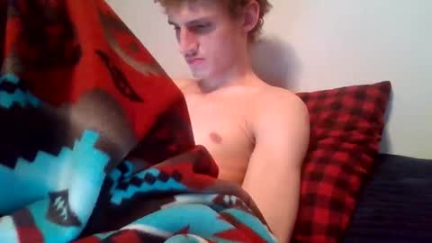 Snapshot of yourbitch1762 chatting on February 2026 04:43:02 AM yourbitch1762 online show from February 2026 04:43:02 AM