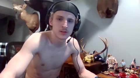 Snapshot of yourbitch1762 chatting on February 2026 09:00:02 AM yourbitch1762 online show from February 2026 09:00:02 AM