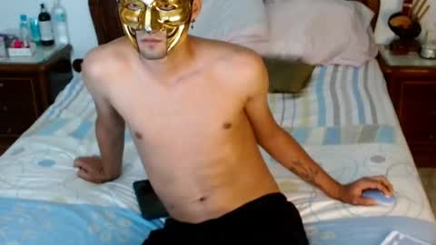 yourcouplehot online show from November 2025 07:50:01 AM