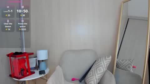 Snapshot of yourcutesofi chatting on February 2025 08:28:01 AM Sofia  independent model 3 online show from February 2025 08:28:01 AM