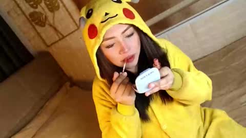 JEN  online show from October 2025 11:16:01 AM