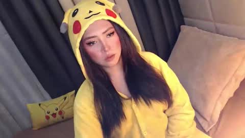 JEN  online show from March 2026 09:25:01 AM