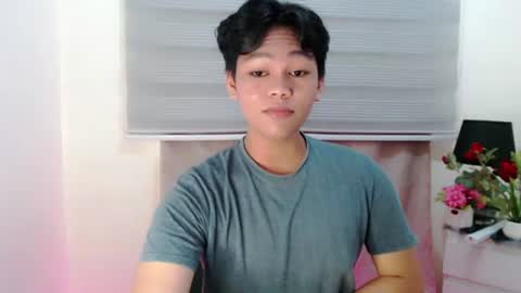 HEN online show from November 2025 09:08:01 PM