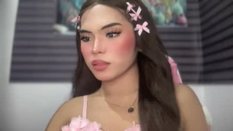 Snapshot of yourehot_pretty chatting on May 2026 07:08:01 PM Do read my bio online show from May 2026 07:08:01 PM