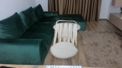 Snapshot of yourfantasyc chatting on February 2025 04:20:02 PM Evelline online show from February 2025 04:20:02 PM