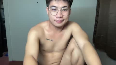Snapshot of yourfantasyyy_ chatting on March 2025 06:33:02 PM yourfantasyyy_ online show from March 2025 06:33:02 PM