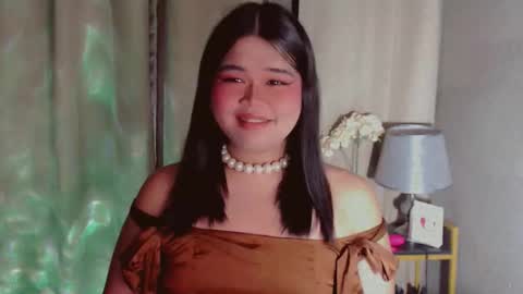 Jessica online show from October 2025 10:52:02 AM