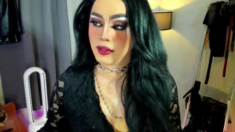  not into STINGY and CHEAP people online show from November 2025 11:15:02 PM