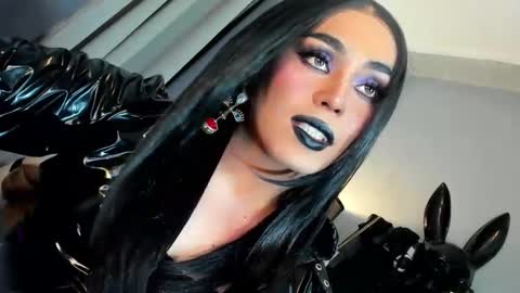Snapshot of yourfiercemistress chatting on April 2026 01:42:02 AM not into STINGY and CHEAP people online show from April 2026 01:42:02 AM
