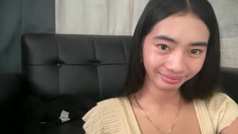 Snapshot of yourgirlsweet_kishia chatting on May 2026 11:12:03 PM yourgirlsweet_kishia online show from May 2026 11:12:03 PM