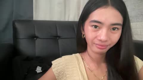 Snapshot of yourgirlsweet_kishia chatting on May 2026 11:56:01 PM yourgirlsweet_kishia online show from May 2026 11:56:01 PM