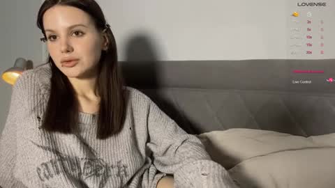 Snapshot of yourher0in chatting on December 2024 02:22:01 PM Aida online show from December 2024 02:22:01 PM