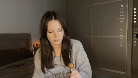 Snapshot of yourher0in chatting on January 2025 06:02:01 PM Aida online show from January 2025 06:02:01 PM