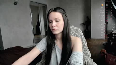 Snapshot of yourher0in chatting on October 2025 09:39:02 AM Aida online show from October 2025 09:39:02 AM