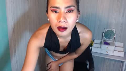 Mauie  online show from February 2025 07:35:02 PM