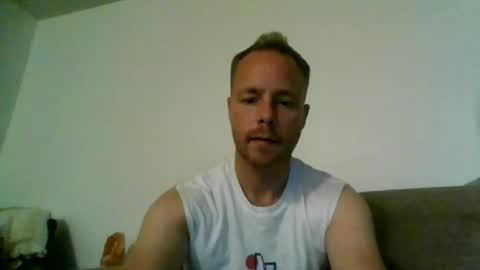 Snapshot of yourlove8523 chatting on July 2026 03:59:02 AM yourlove8523 online show from July 2026 03:59:02 AM