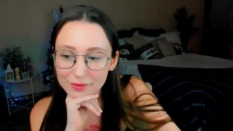 Snapshot of yourlovelystoryy chatting on January 2026 04:23:02 PM Vetta online show from January 2026 04:23:02 PM