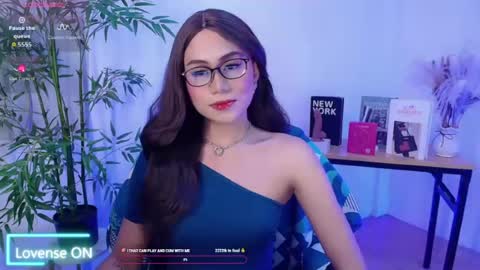 Snapshot of yournaughty_poxysweet chatting on June 2026 10:19:01 AM poxy online show from June 2026 10:19:01 AM